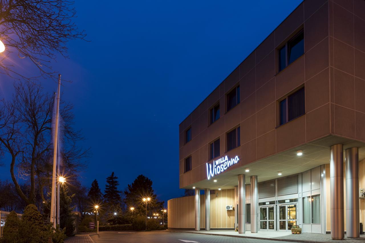 Willa Wiosenna Ozarów Mazowiecki Exterior foto